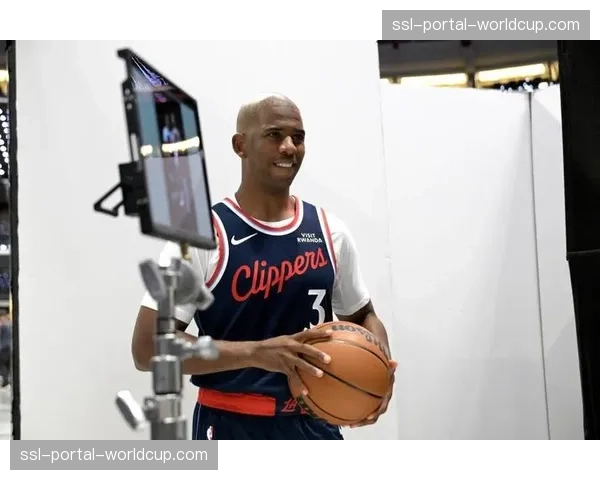 聚焦:克里斯·保罗三月助攻失误比创职业生涯单月最佳 聚焦:克里斯·保罗三月助攻失误比创职业生涯单月最佳